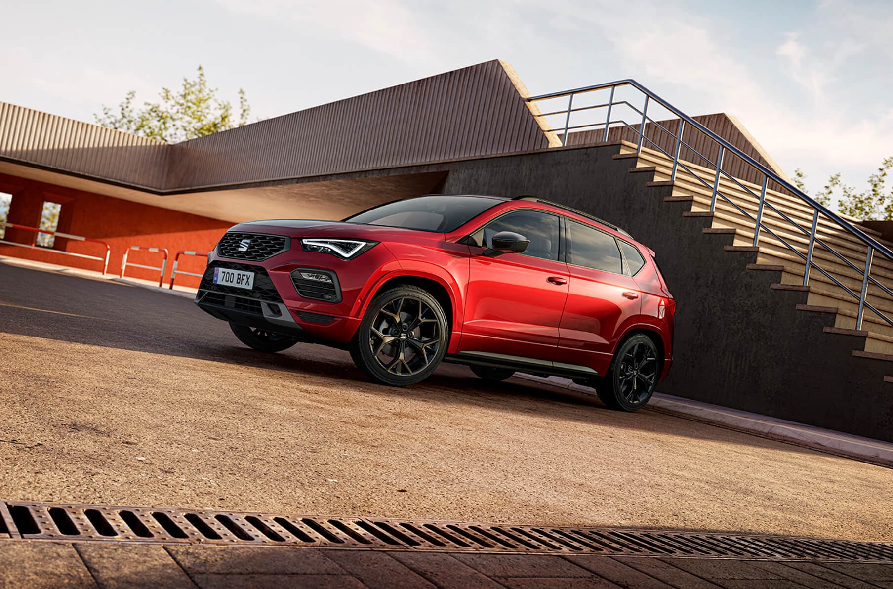 Bright Exterior. Black Details